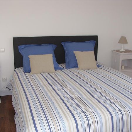 Goustranville Le Vieux Castel B&B 외부 사진