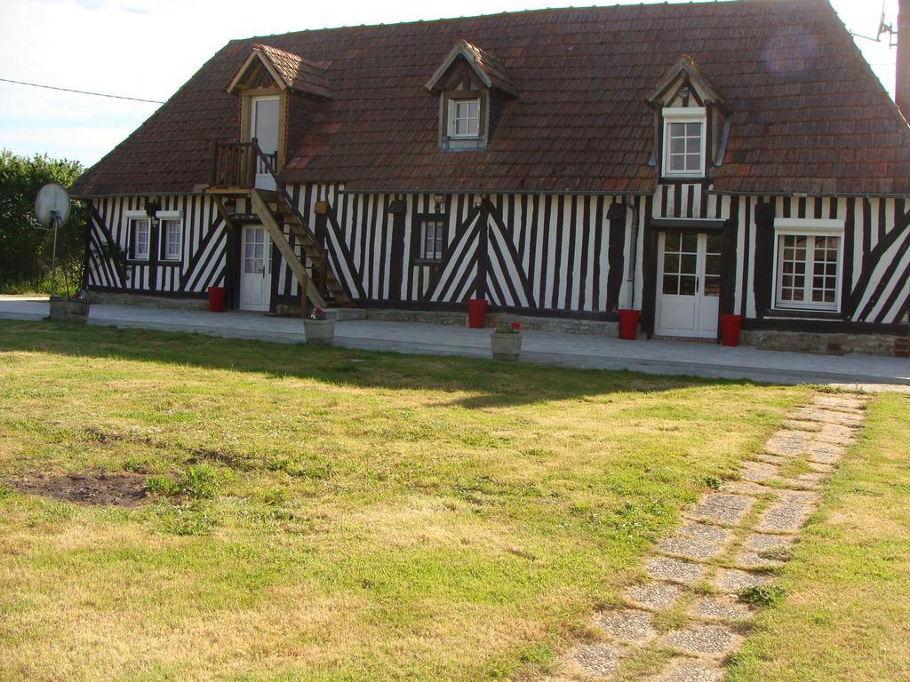 Goustranville Le Vieux Castel B&B 외부 사진